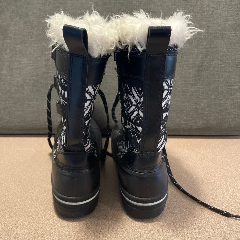Wonder Nation Black Winter Boots size 12